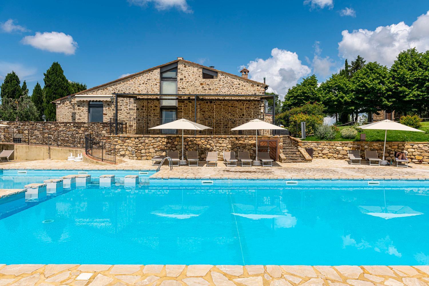 Relais Riserva Di Fizzano คาสเตลลินาอินเคียนติ ภายนอก รูปภาพ